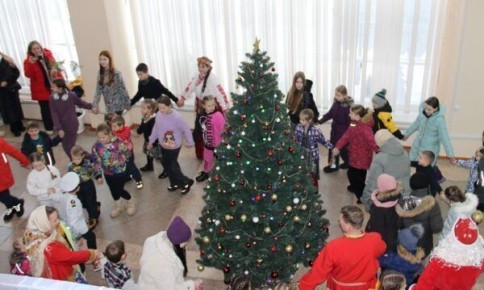 3 января 2026 года в Красной Горе состоялся благотворительный детский утренник