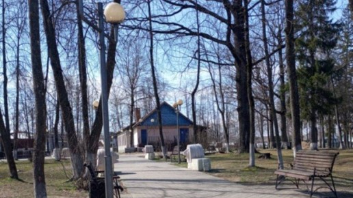 В Клетне установили современное освещение на центральной площади