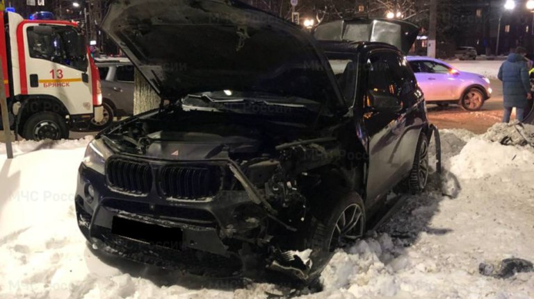 В Брянске произошло жуткое ДТП на улице Харьковской