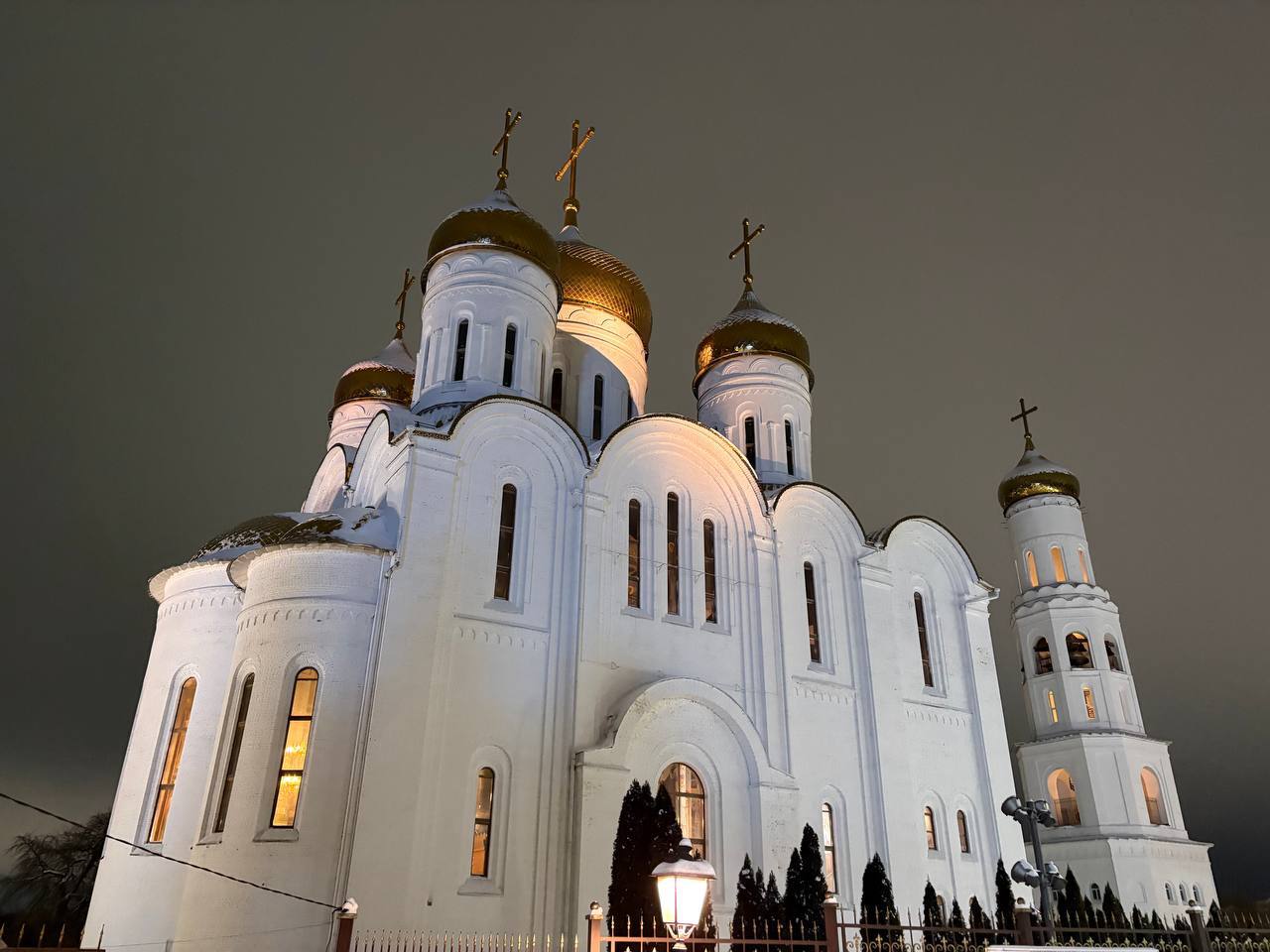 Александр Богомаз: Дорогие земляки!. От всей души поздравляю вас с Рождеством Христовым! Это один из главных и самых любимых христианских праздников, наполненный светом и теплом, особым нравственным смыслом