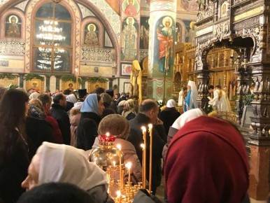 В брянском Кафедральном соборе прошла Рождественская служба. Фоторепортаж