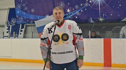 Вчера брянские хоккеисты сыграли с гомельчанами