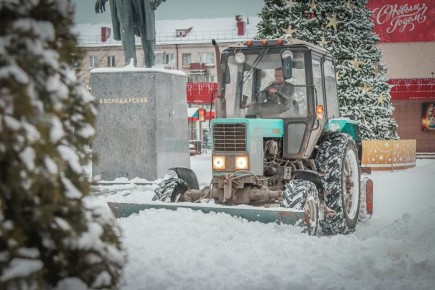 Почти 600 единиц техники бросили на борьбу с «Френсис» в Брянской области