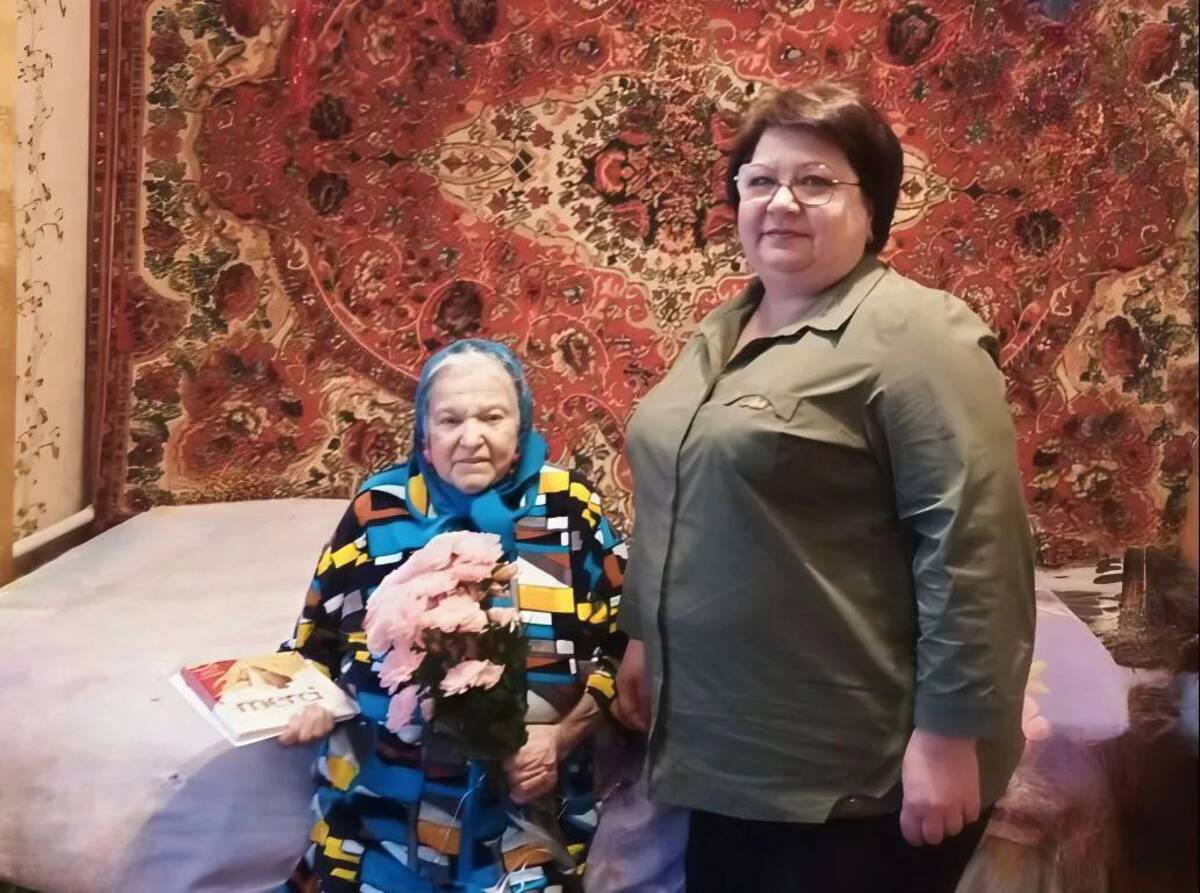 Владимир Путин поздравил с 95-летием жительницу Клинцовского района