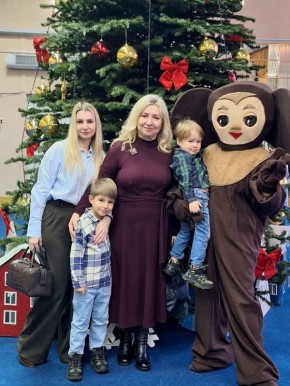 Инна Мухина: Праздничные дни стараюсь проводить с любимыми внуками и компенсировать упущенное время общения с самыми близкими, родными и друзьми