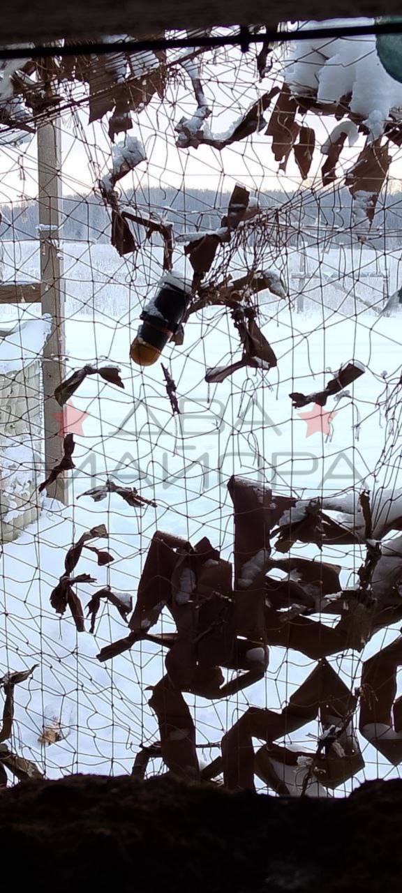 Два майора: Брянский участок фронта. "Надеюсь,люди начнут понимать, что всё это не шутки и не игры" Наши войска на Брянском направлении ежедневно оттягивают на себя усилия ВСУ по нанесению ущерба мирному населению