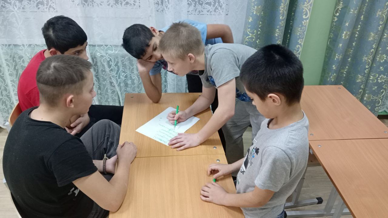 Отделение помощи семье, женщинам и детям со стационаром продолжает радовать воспитанников, наполняя их жизнь весельем, позитивом и незабываемыми моментами