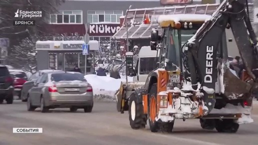 В праздничные дни в круглосуточном режиме работали полицейские, пожарные и спасатели