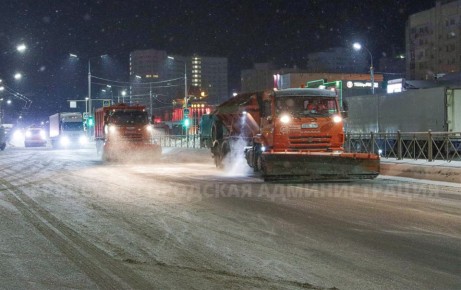 Для очистки Брянска от снега привлекли дополнительную технику
