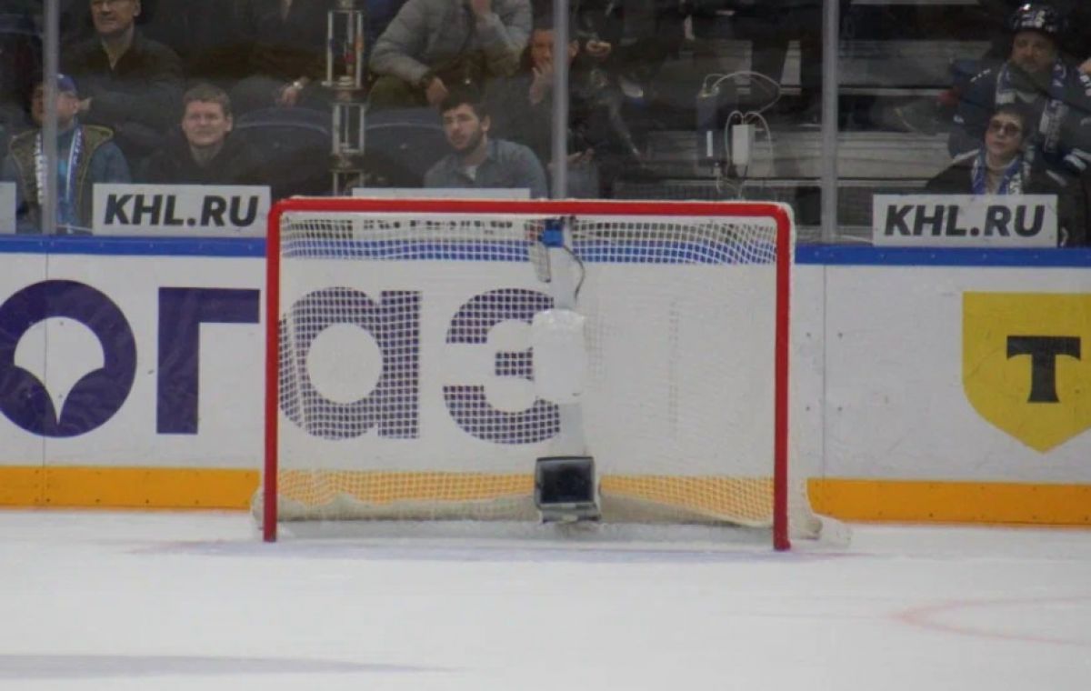 «Брянск» потерпел поражение в матче с лидером НМХЛ