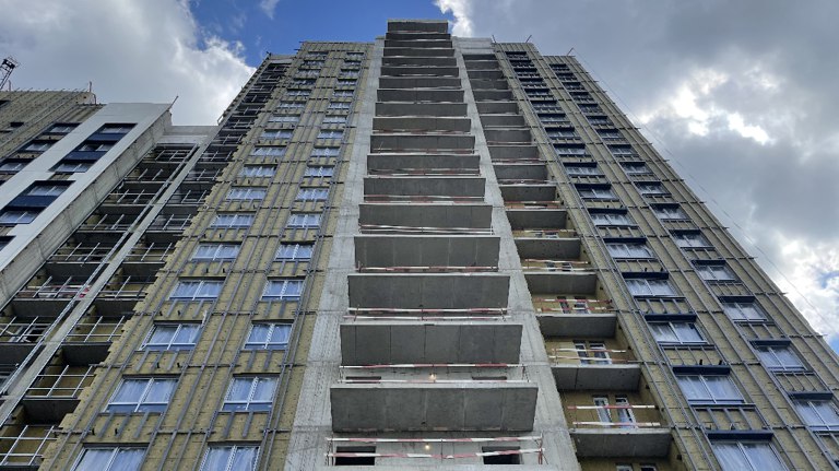 Новые квартиры брянцам хотят продавать с обязательной отделкой