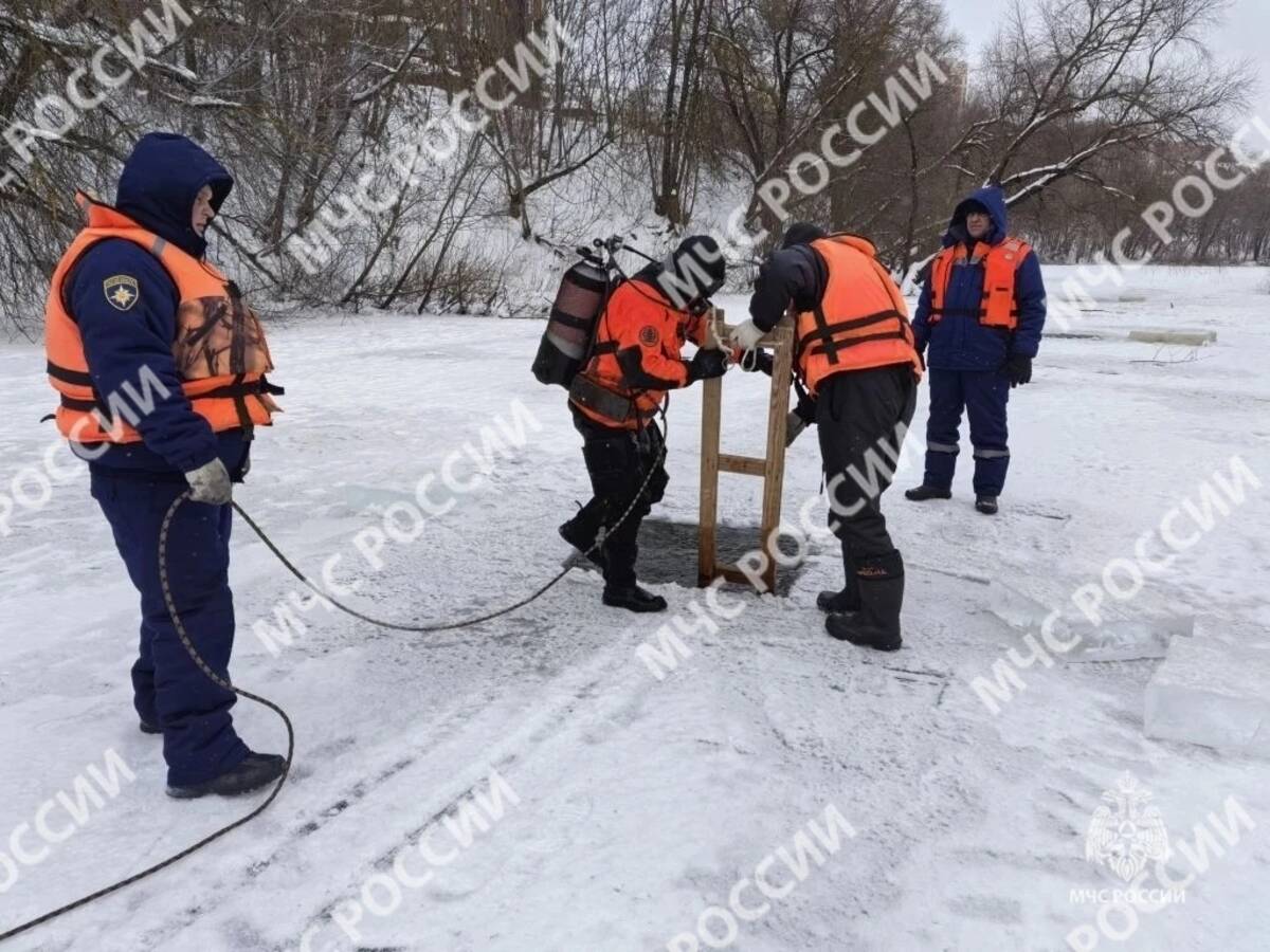 ЧП на Десне в Брянске: поиск детей начали на противоположном берегу