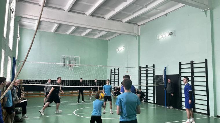 23 января 2026 года, на базе Первомайской школы прошел муниципальный этап соревнований по волейболу среди юношей в зачет районной Спартакиады учащихся общеобразовательных организаций