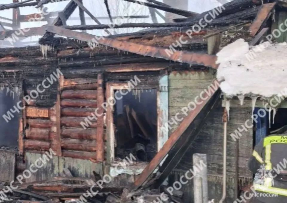 При пожаре в Дятьково погиб молодой мужчина