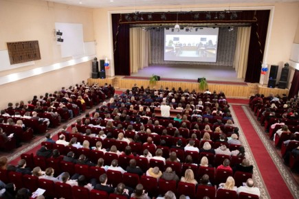 ��� ������ ����� 700 ������������ �� ��� �������� ������