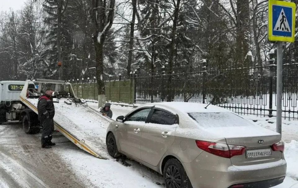В Брянске автомобиль очередного нарушителя ПДД помещён на специализированную штрафную стоянку