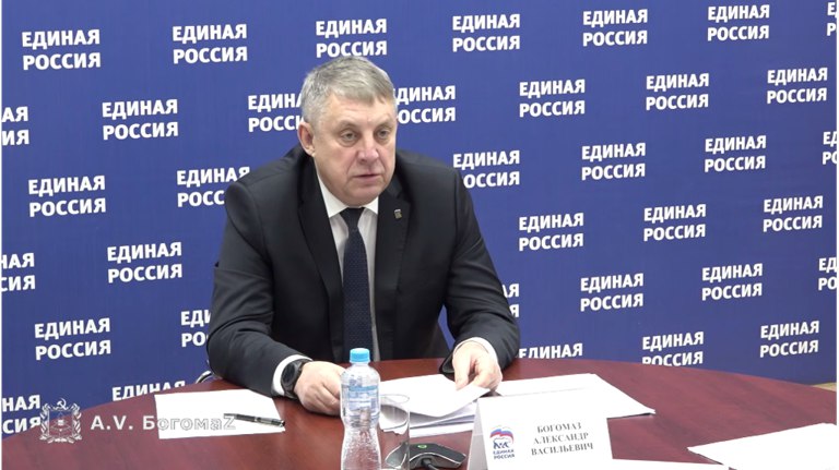 Министр просвещения Кравцов отметил опыт Брянщины в строительстве школ