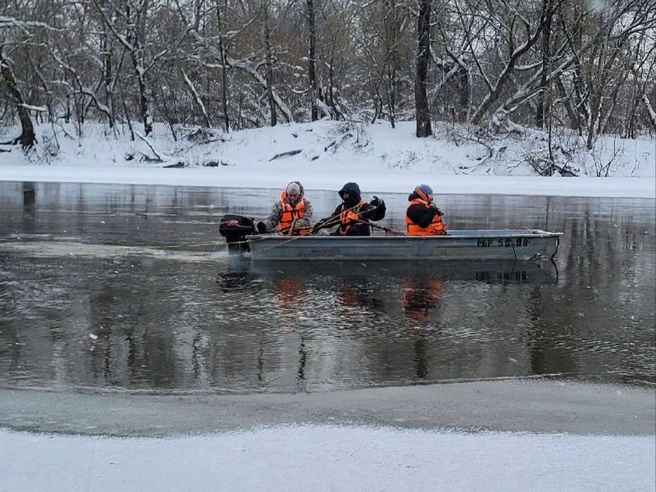 МЧС: сворачивать поиски мальчиков в Брянске не планируется