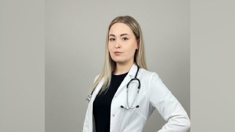 В Брянское бюро судмедэкспертизы молодая врач Ксения Маршицкая пришла за наукой