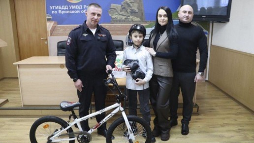 ���������� �������� ����� ��������� ����� 10-������� ��������� � ����������