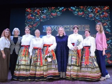 В Алупке исполнили русские народные песни в современной аранжировке