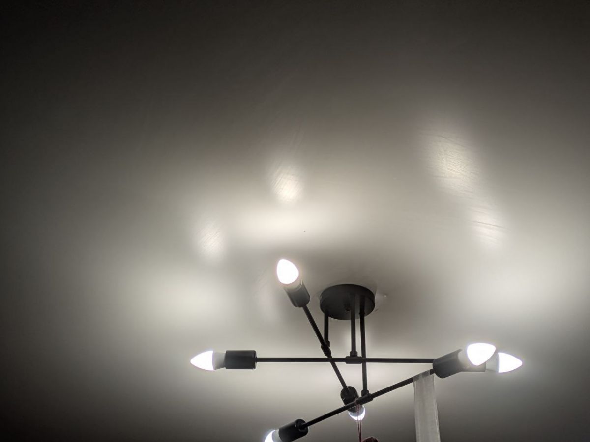 В Брянске во время ракетной опасности произошел скачок электричества