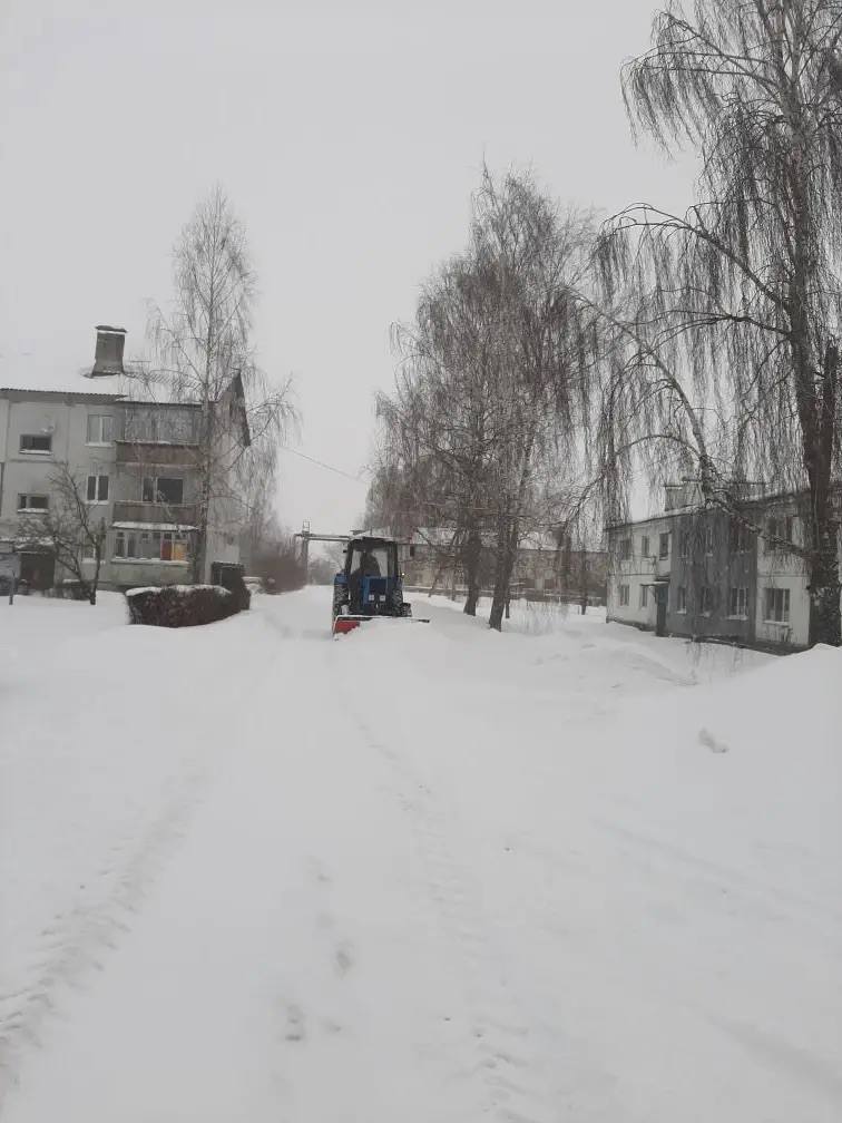 Дорогие друзья!. Мы прекрасно осознаём вашу озабоченность состоянием дорог в зимний сезон и частые вопросы относительно сроков уборки снега в наших населённых пунктах