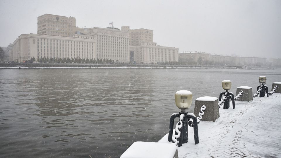 За ночь средства ПВО сбили 43 дрона над регионами РФ