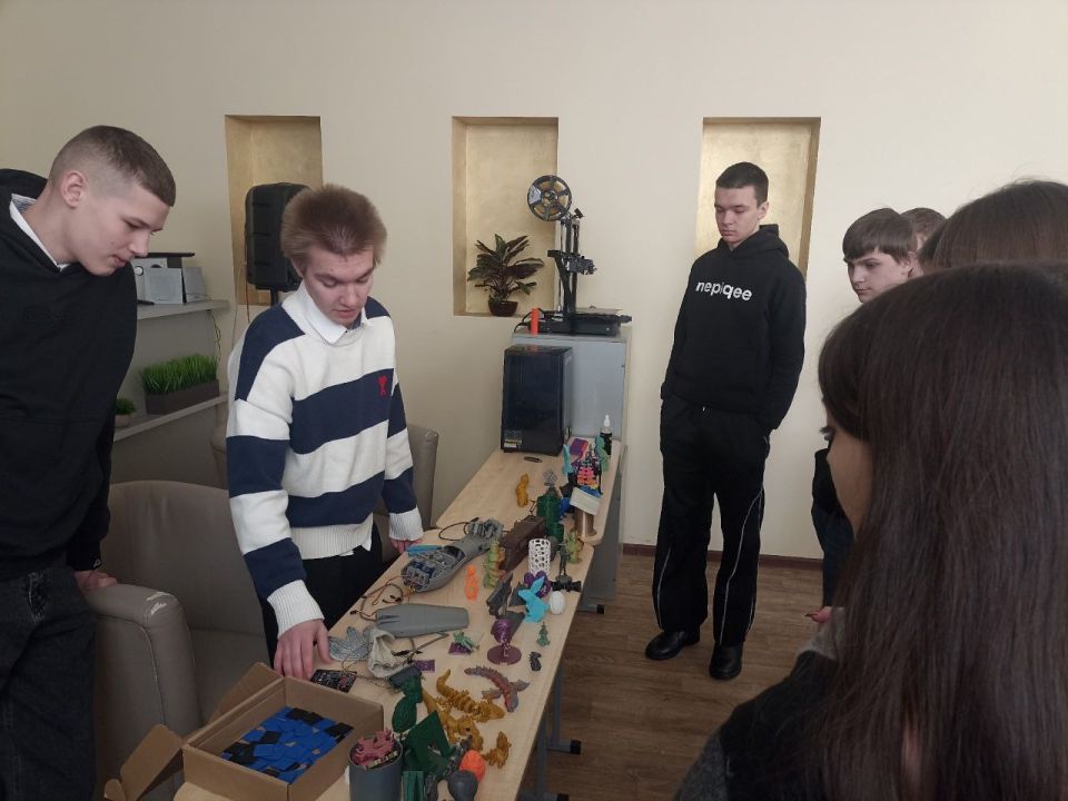 17 ������� ����������� 9-� ������� ����-��������� ��� �������� �������� ������������ ������� ����� ���������� �.�. ����������