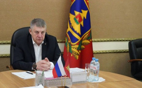 ������� ��������� ����������� ���������� �� ������������ �����