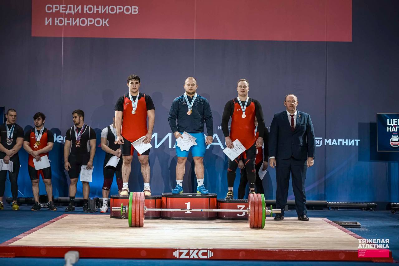 Брянские спортсмены заняли призовые места Первенства России по тяжёлой атлетике среди юниоров