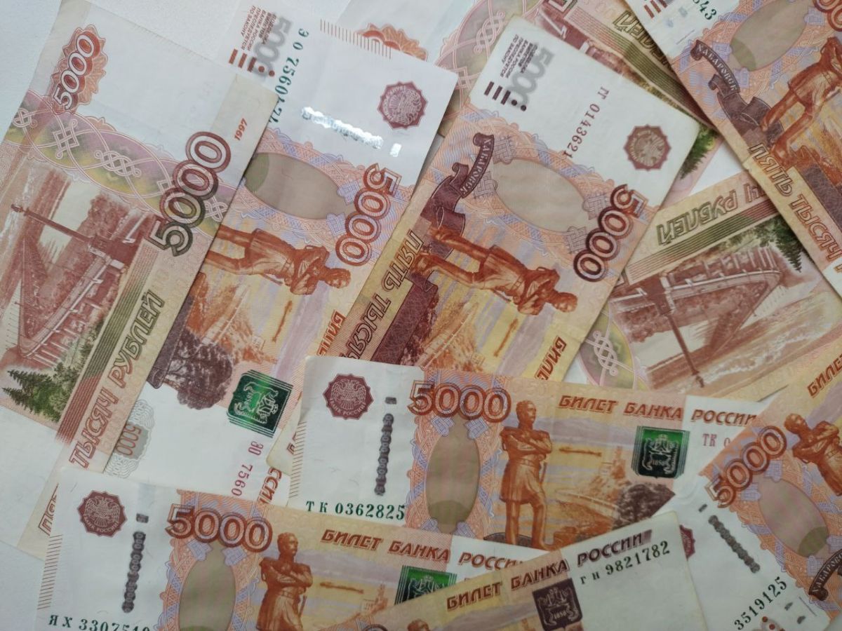 Прокуратура по суду взыскала с поставщика 1 млн рублей за срыв поставки автомобилей для инвалидов Брянска