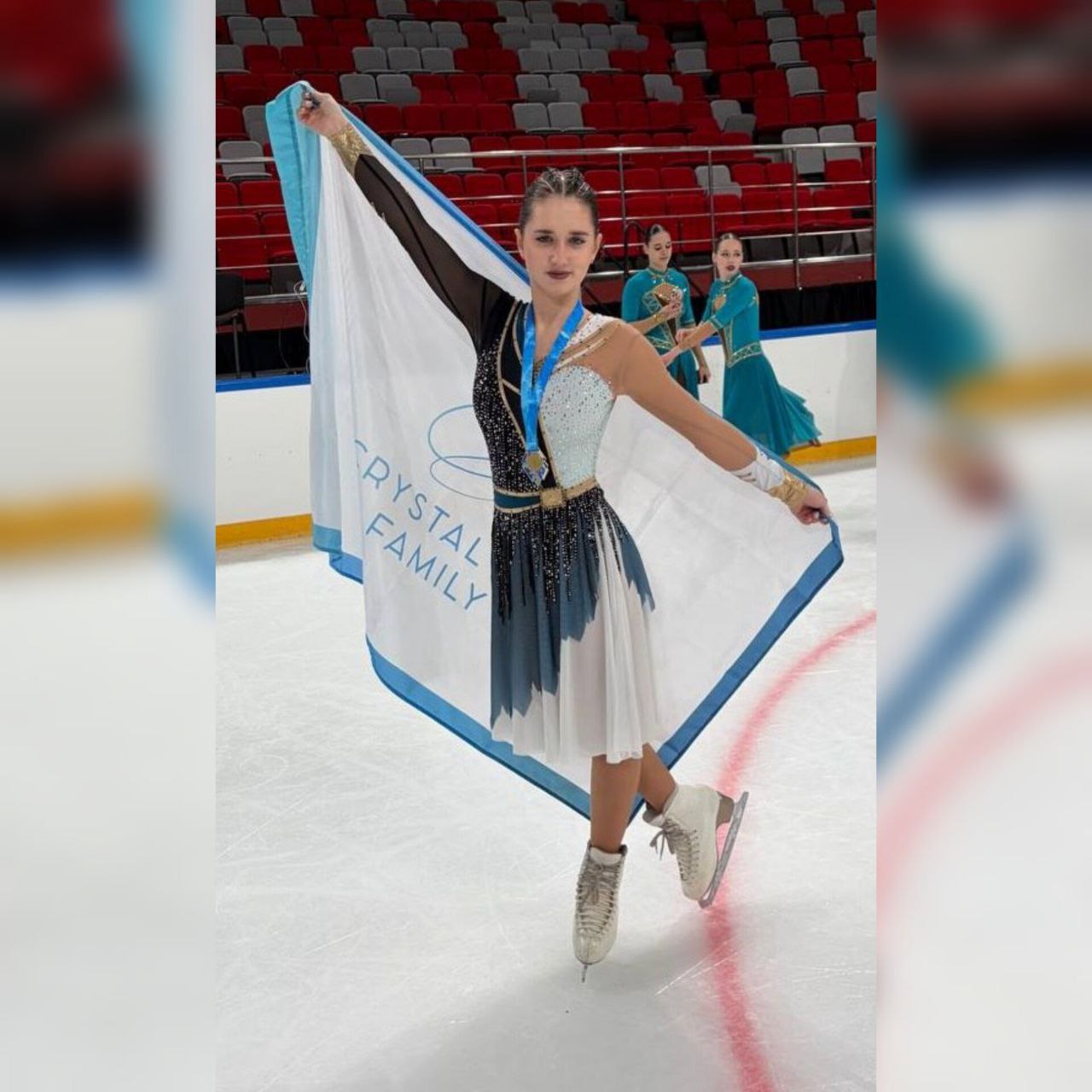 Брянская спортсменка Дарья Блинкова - победитель Первенства России по синхронному катанию на коньках