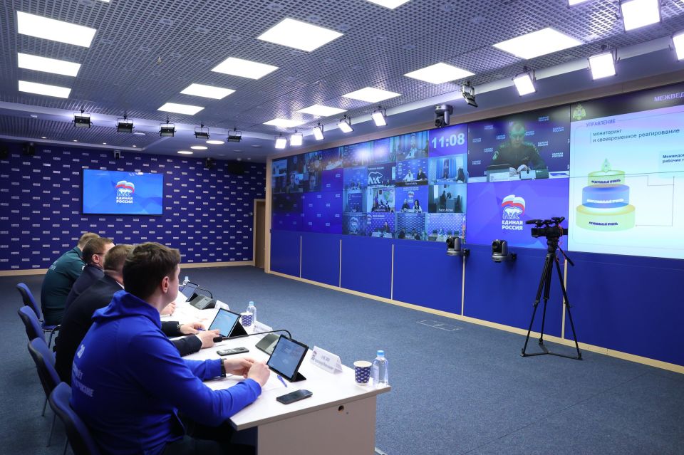 ������ ��������� ������ �� ����������� � �������������� ���������� �������� � �������� - ��������� ������ ����� �������� ������ � ��� � ������������ �������������