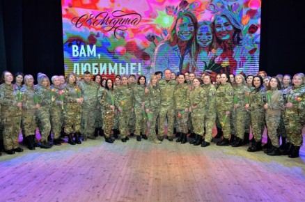 ��� � �������� ���������: ������� ��������� ������ �����-������ � 8 �����