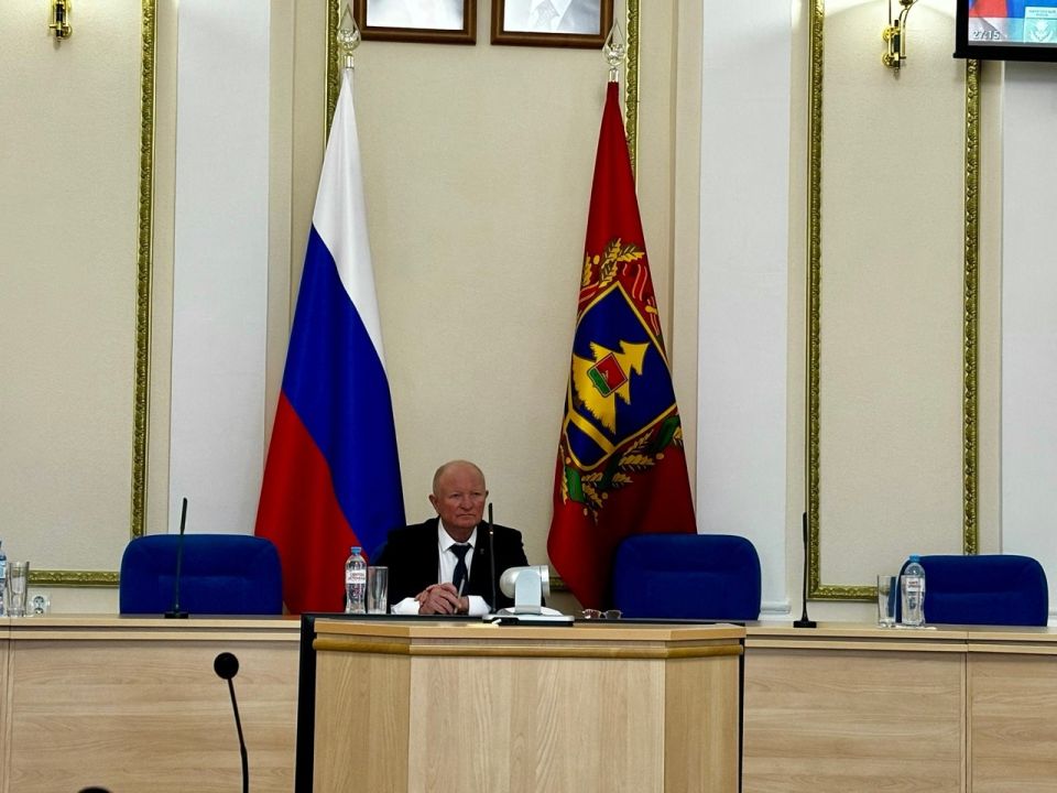 18 марта 2026 года в Правительстве Брянской области состоялось оперативное совещание в формате видеоконференцсвязи под председательством заместителя Губернатора Брянской области Бориса Ивановича Грибанова