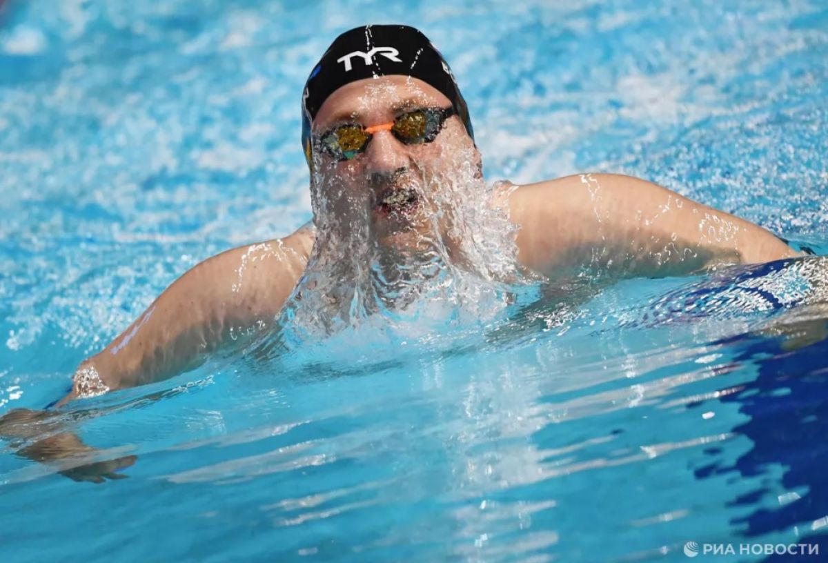 Илья Бородин выиграл брассовую дисциплину на Чемпионате ЦФО