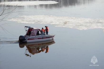 Третий месяц надежды. Брянцам показали кадры поисков мальчика в Десне