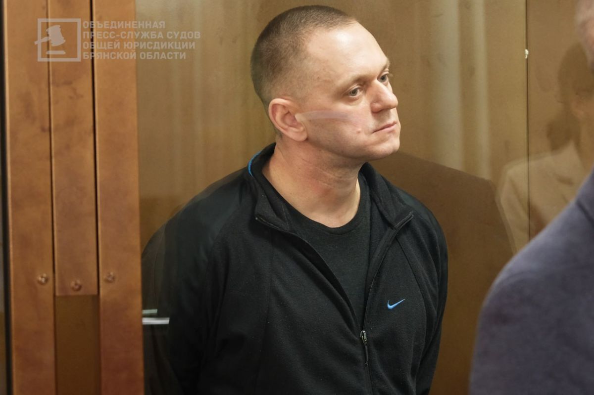 Брянский авторитет не смог снять профилактический учет