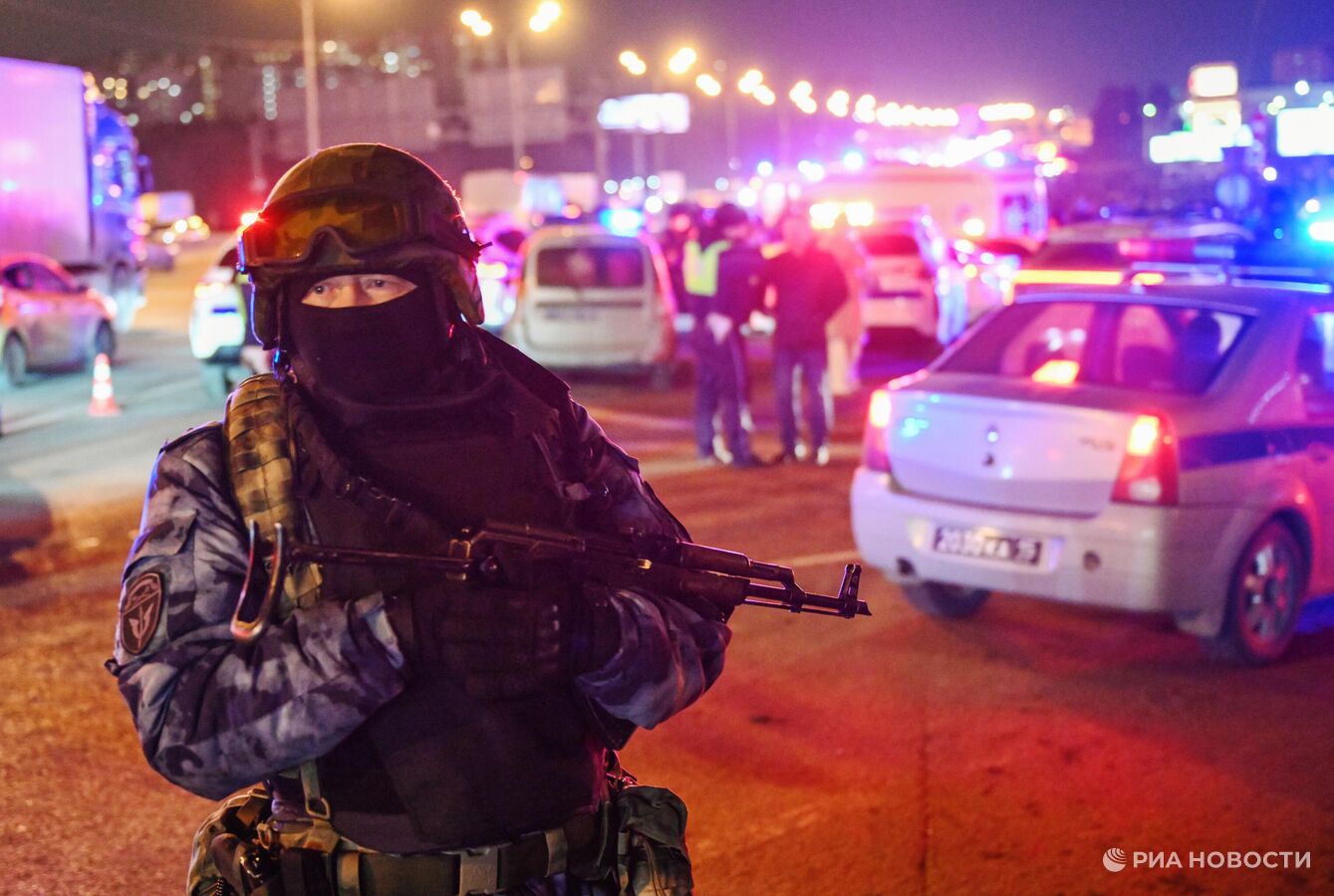 Золотов оценил работу Росгвардии при задержании террористов в "Крокусе"