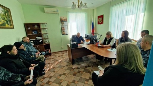 В преддверии регионального этапа Всероссийской ярмарки трудоустройства "Работа России Время возможностей"центр занятости населения Стародубского района провел ярмарку вакансий