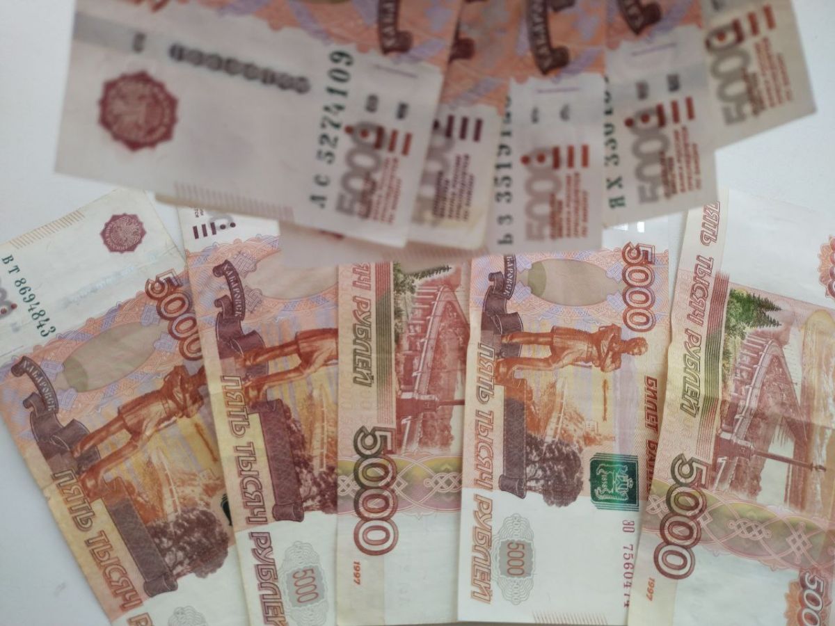 Житель Навли заплатил 300 тысяч рублей алиментов попав в розыск