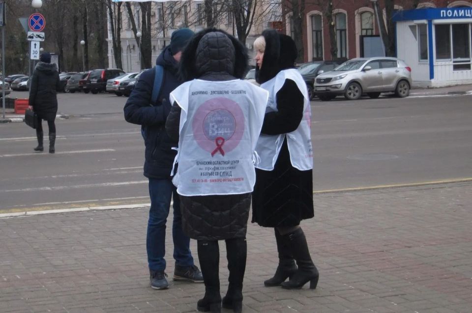 ВИЧ-инфекцию стали чаще выявлять у людей среднего возраста