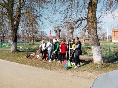 В Брянском районе прошёл масштабный субботник!