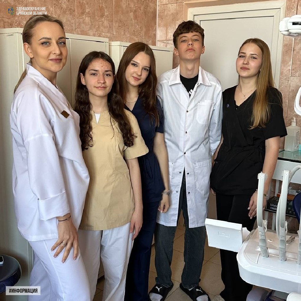 Профориентация или как медицинские учреждения региона помогают определиться с профессией