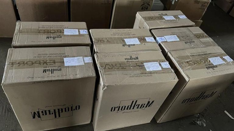 В Брянске поймали банду продавцов «паленых» сигарет