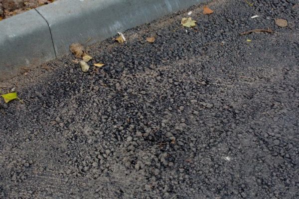 В Брянске подрядчики за свой счет отремонтируют 180 дорог с дефектами