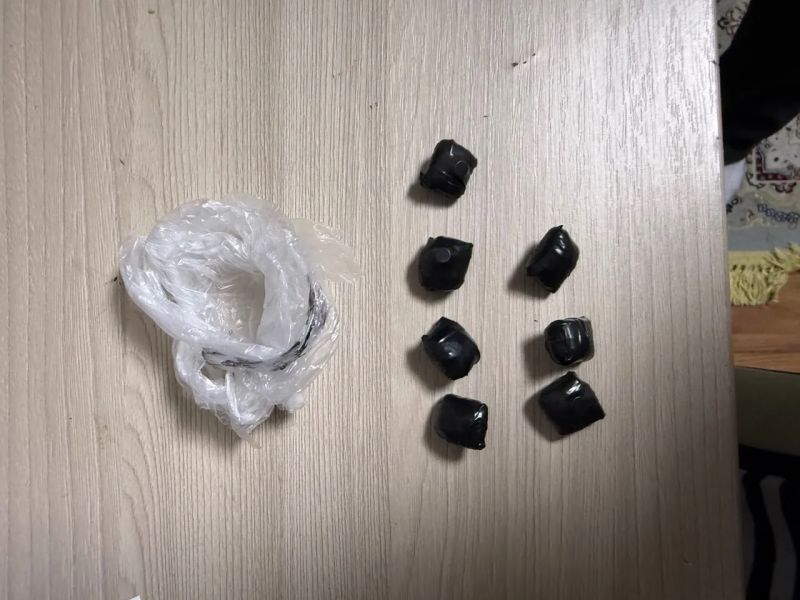 В Брянске полицейские задержали сбытчика синтетических наркотиков