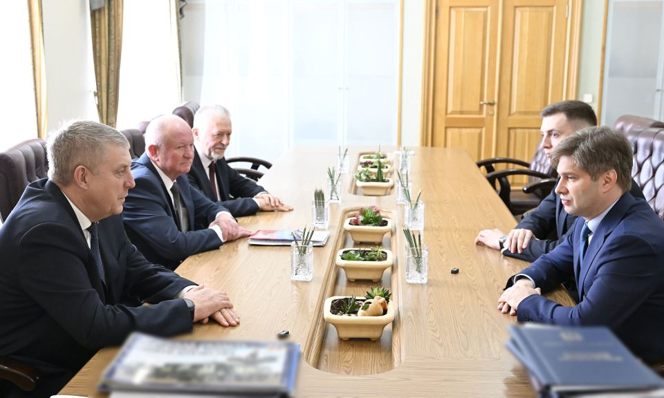 ���������� ������� ������� ����������� �������� ������� � ����-����������� ����������� ����� �������������� � ����������������