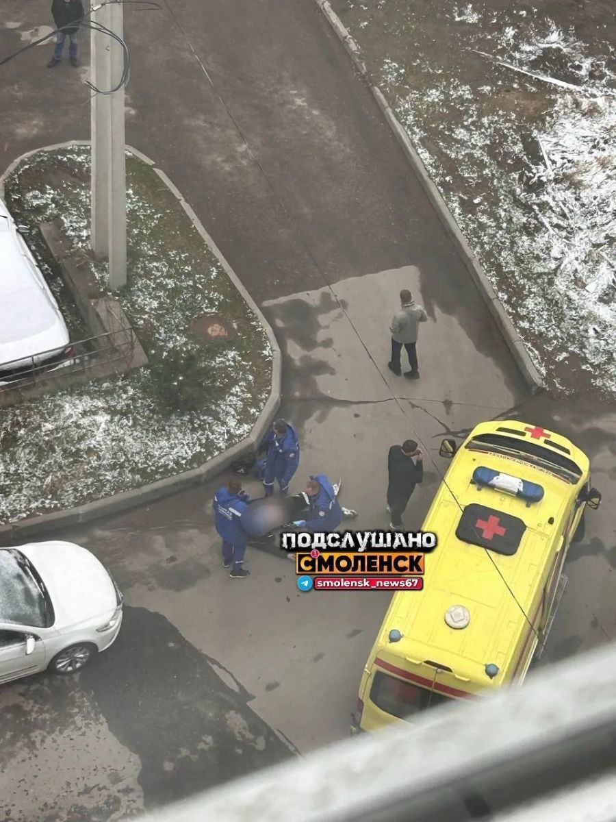 Брянца застрели во дворе многоэтажки в Смоленской области